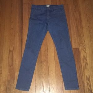 low waist blue jeans